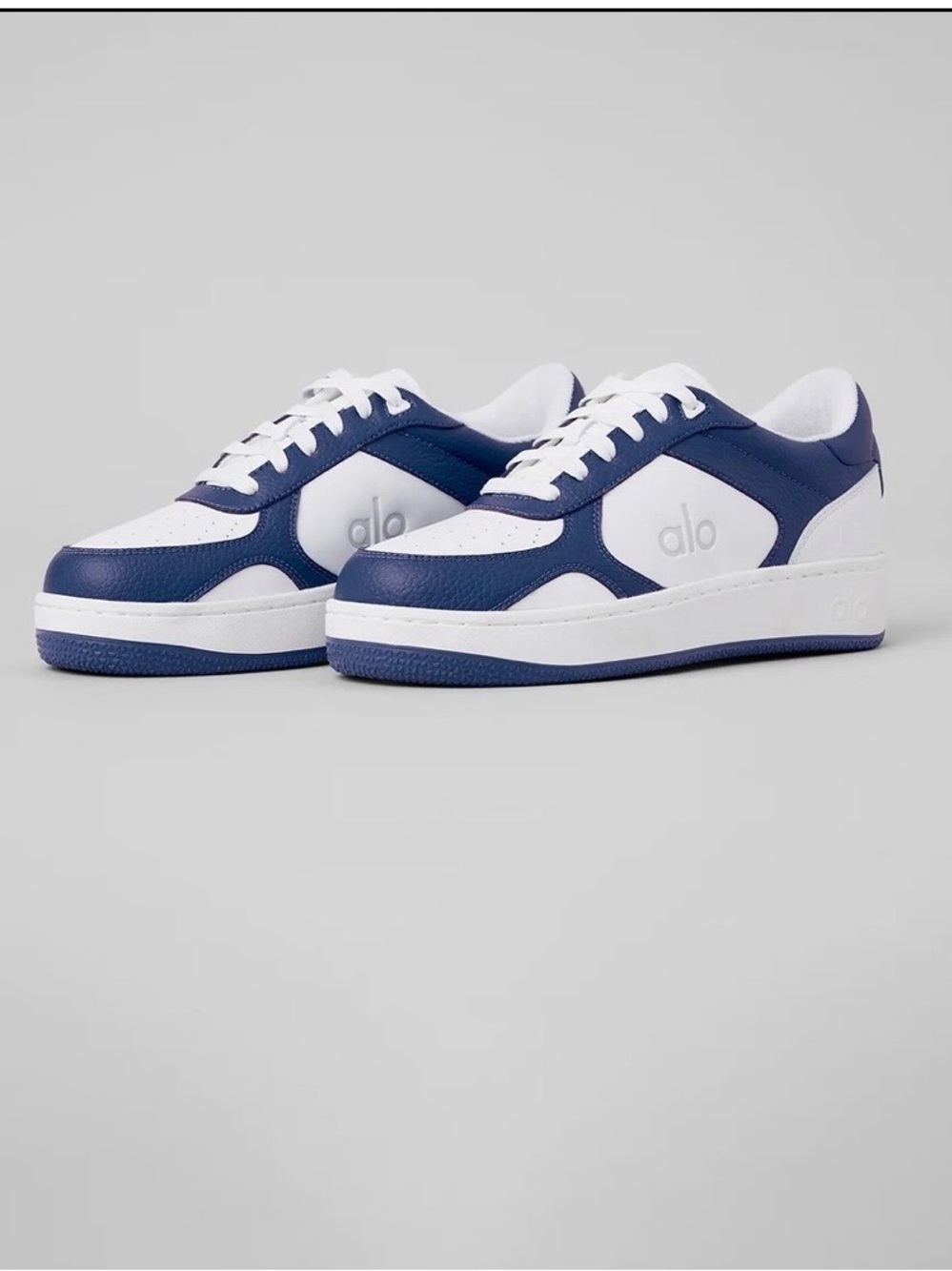 NEW IN BOX ALO YOGA RECOVERY SNEAKERS UNISEX IN 8.5